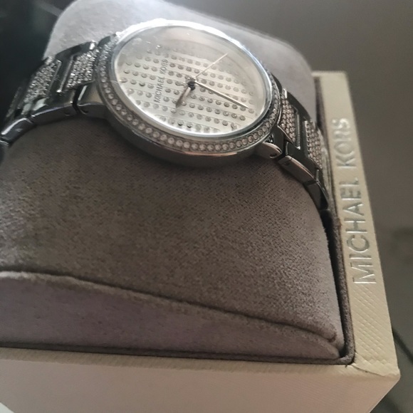 Michael Kors Silver rhinestone Glitzy Watch